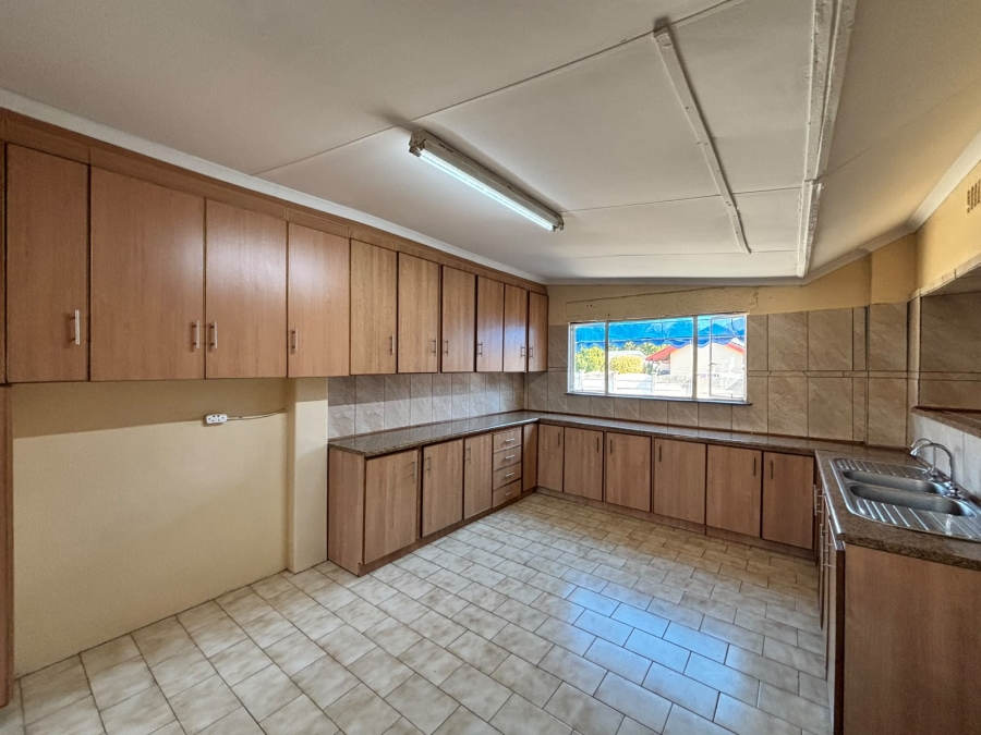3 Bedroom Property for Sale in La Hoff North West
